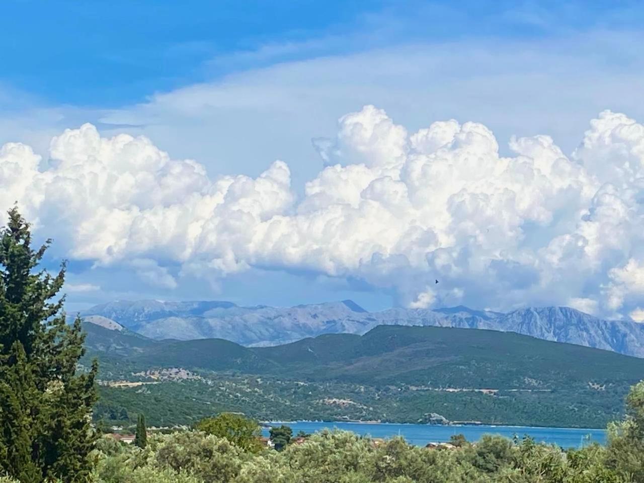 Nirikos Camping Spasmeni Vrisi المظهر الخارجي الصورة